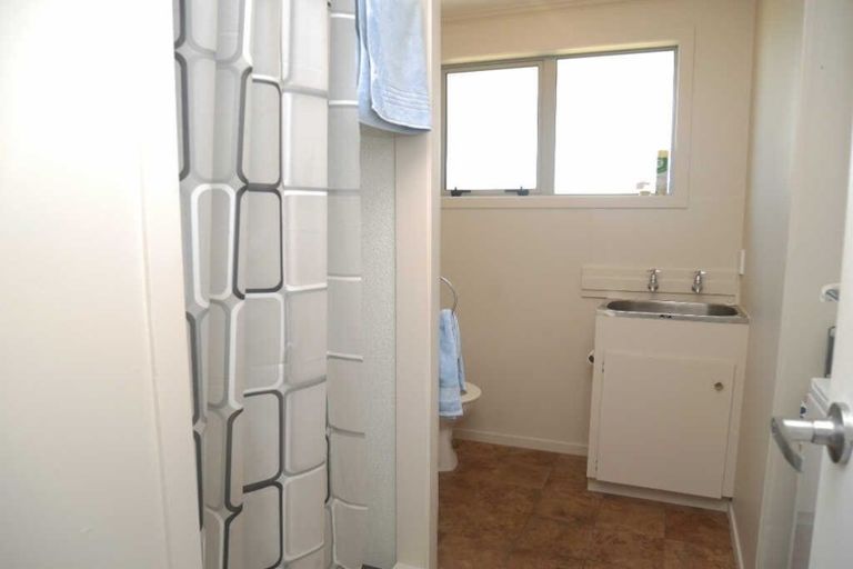 Photo of property in 48 Norfolk Crescent, Otaki Beach, Otaki, 5512