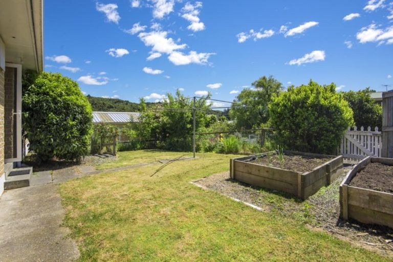 Photo of property in 10 Sussex Street, Picton, 7220