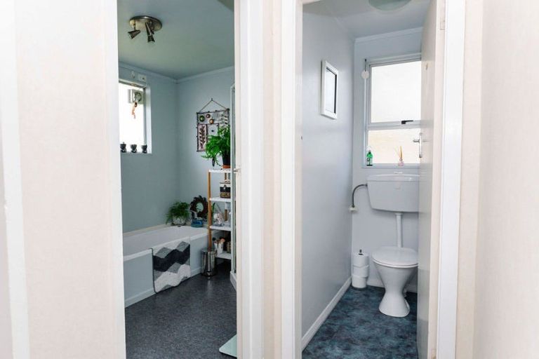 Photo of property in 49 Barraud Street, Dannevirke, 4930