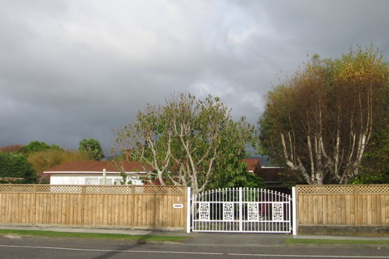 Photo of property in 7 Park Avenue, Waikanae, 5036