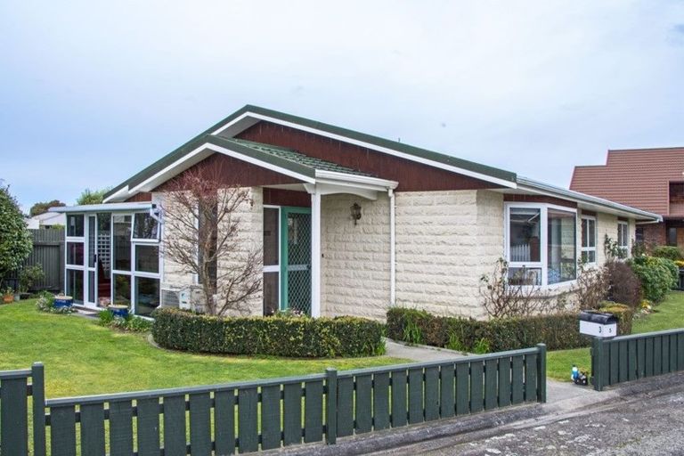 Photo of property in 3 Miller Place, Masterton, 5810