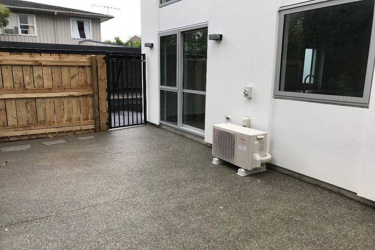 Photo of property in 160j Rossall Street, Merivale, Christchurch, 8014