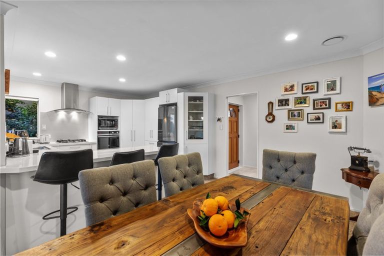 Photo of property in 3 Ridgemount Terrace, Welcome Bay, Tauranga, 3112