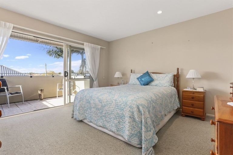 Photo of property in 1/32 Nile Road, Milford, Auckland, 0620