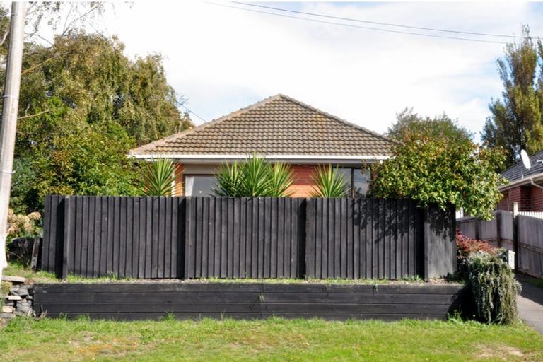 Photo of property in 482 Linwood Avenue, Woolston, Christchurch, 8062