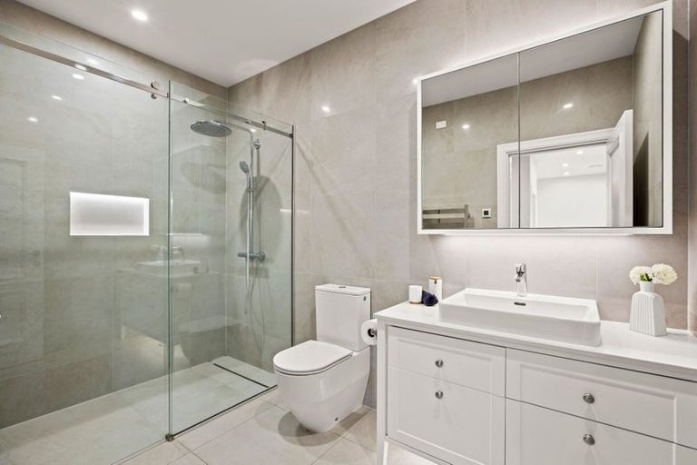 Photo of property in 14 Ayr Street, Riccarton, Christchurch, 8011