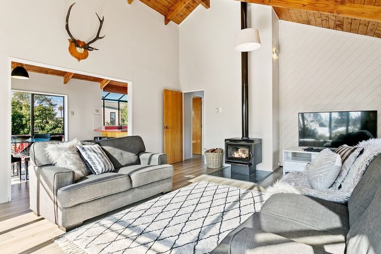 Photo of property in 24 Cherry Lane, Acacia Bay, Taupo, 3330