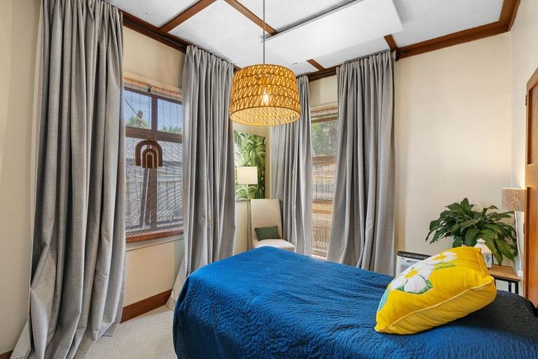 Photo of property in 32 York Street, Levin, 5510