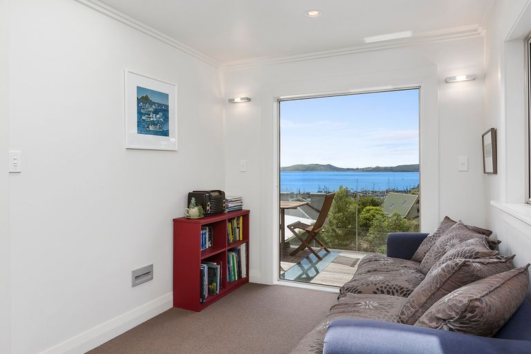 Photo of property in 19 Slant Street, Careys Bay, Port Chalmers, 9023