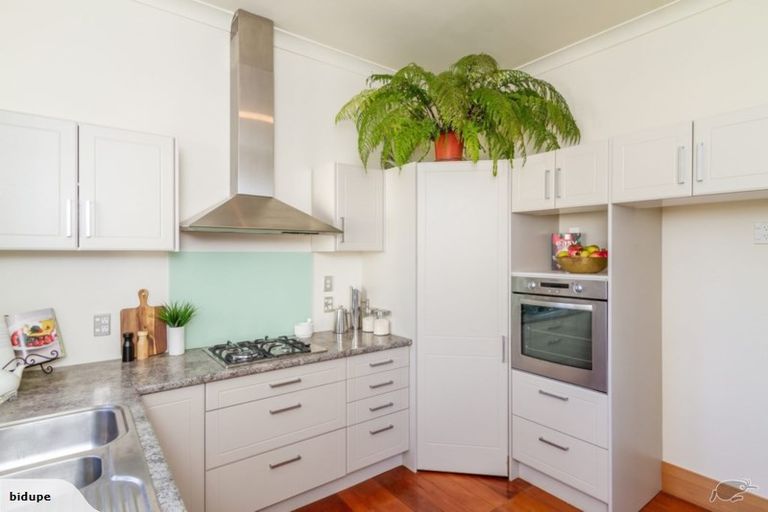 Photo of property in 15 Tennyson Street, Petone, Lower Hutt, 5012