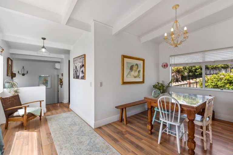 Photo of property in 18 Antonia Place, Bell Block, New Plymouth, 4312