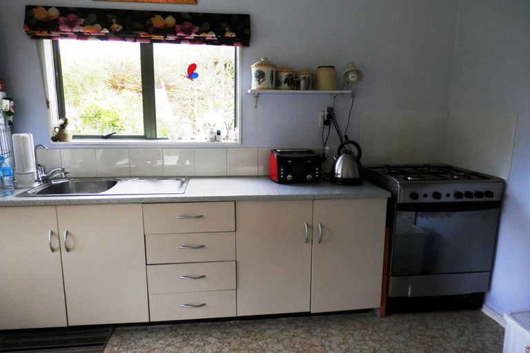 Photo of property in 11 Robert Avenue, Pukemiro, Ngaruawahia, 3771