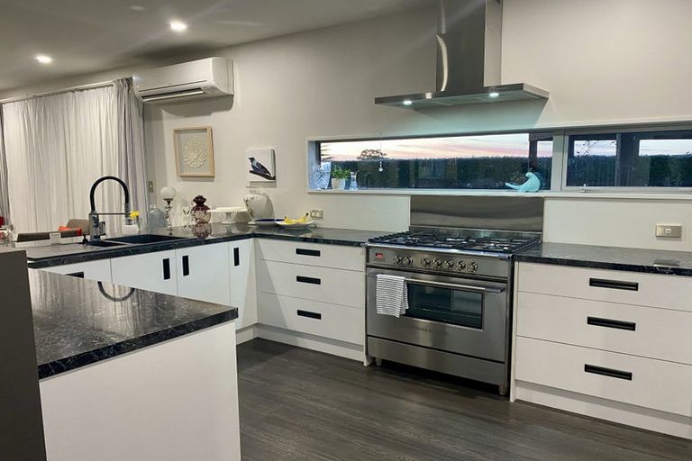 Photo of property in 181b Halkett Road, West Melton, Christchurch, 7676