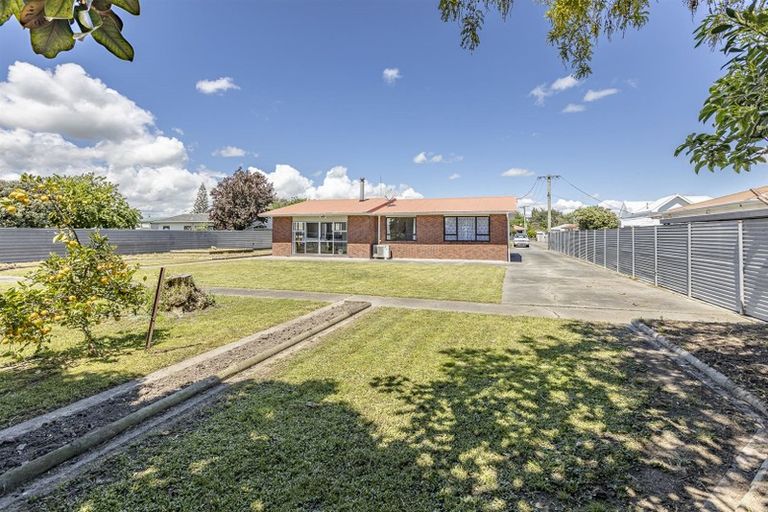 Photo of property in 12a Russell Street, Feilding, 4702