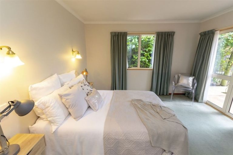 Photo of property in 2/9 Elmwood Road, Strowan, Christchurch, 8052