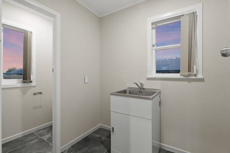 Photo of property in 182 Old Wairoa Road, Papakura, 2110