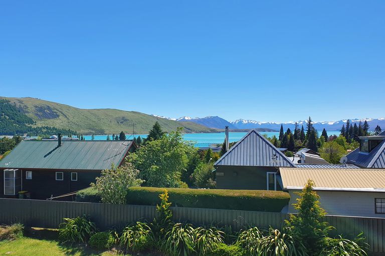 Photo of property in 35 Murray Place, Lake Tekapo, 7999