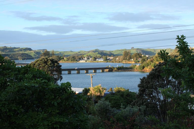 Photo of property in 21 Opotoru Road, Raglan, 3225