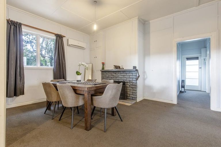 Photo of property in 42 Sydney Street, Takapau, 4203