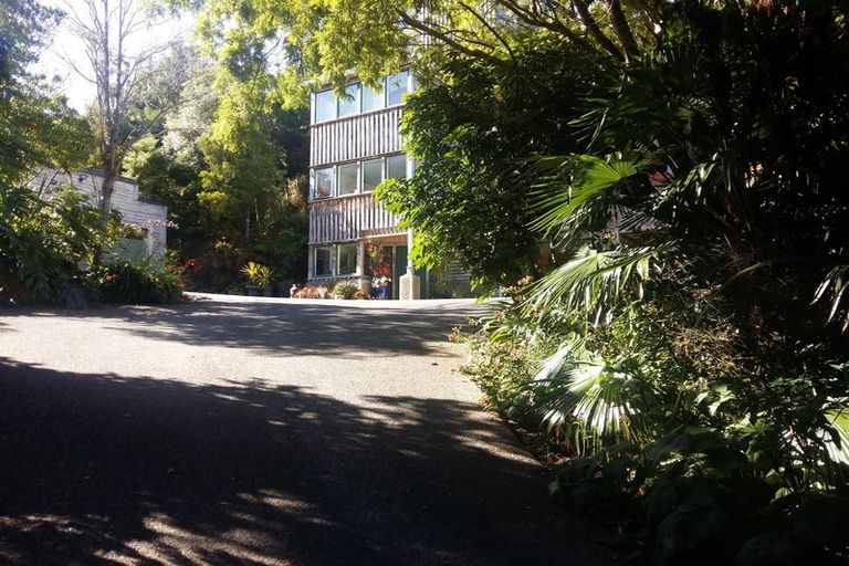 Photo of property in 90 Tawhai Street, Stokes Valley, Lower Hutt, 5019