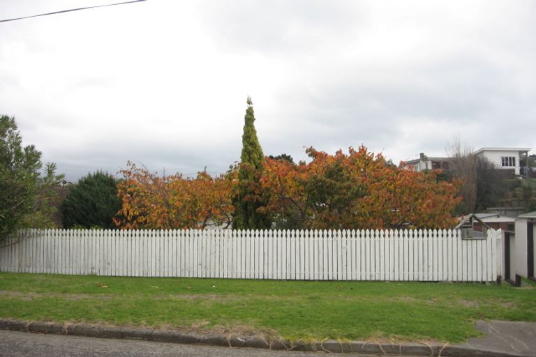 Photo of property in 8b Titoki Road, Raumati Beach, Paraparaumu, 5032