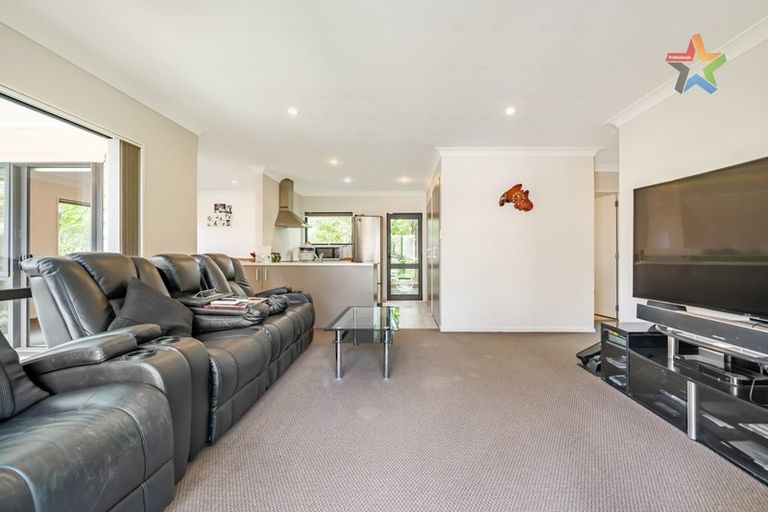 Photo of property in 19 Poole Crescent, Wainuiomata, Lower Hutt, 5014