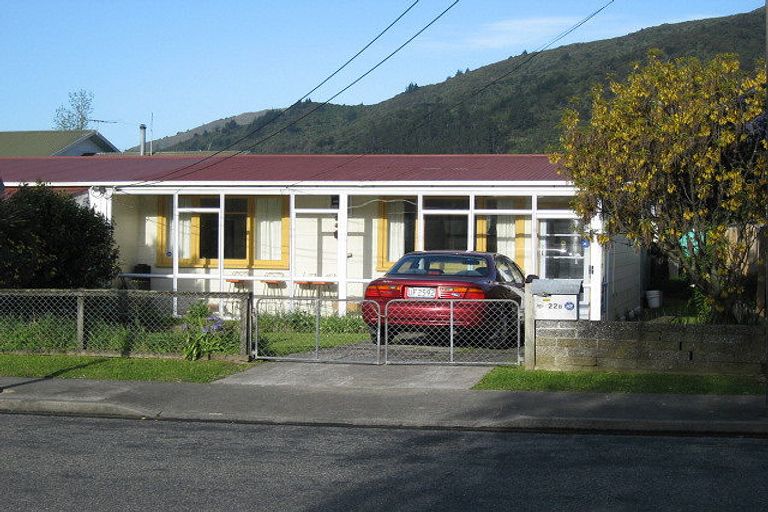 Photo of property in 22b York Street, Picton, 7220