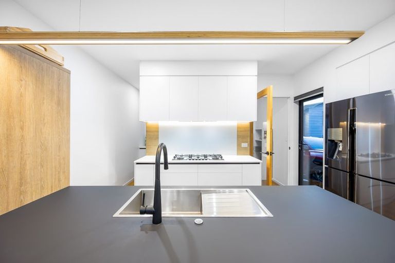 Photo of property in 9 Timu Road, Long Bay, Auckland, 0630