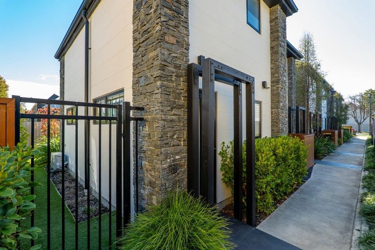 Photo of property in 6/41 Gracefield Avenue, Christchurch Central, Christchurch, 8013