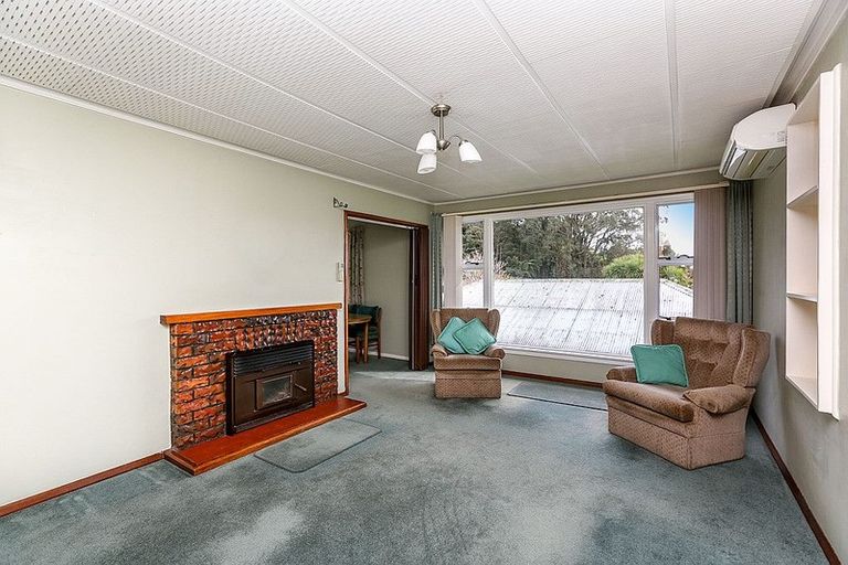 Photo of property in 108 Huatoki Street, Frankleigh Park, New Plymouth, 4310