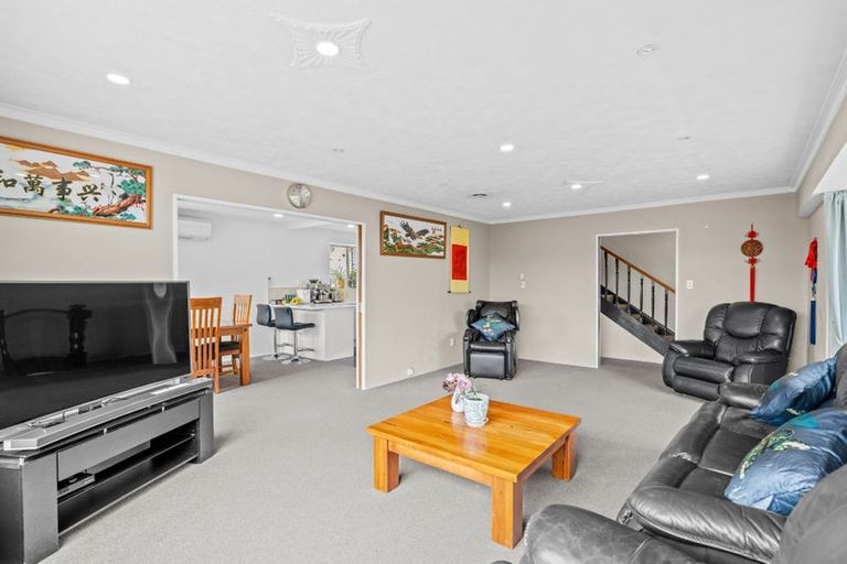 Photo of property in 207 Maidstone Road, Avonhead, Christchurch, 8042