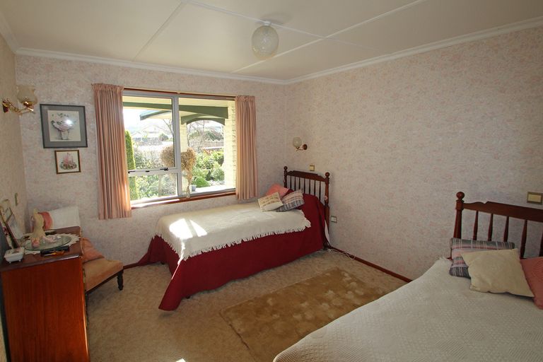 Photo of property in 4 Brent Street, South Hill, Oamaru, 9400