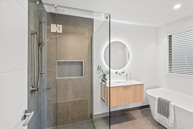 Photo of property in 16 Gingko Lane, Marshland, Christchurch, 8051