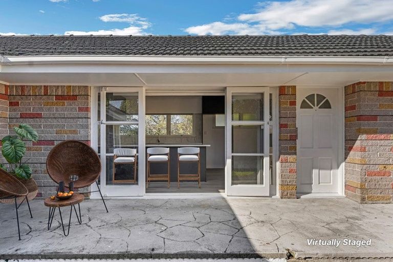 Photo of property in 24 Rollerson Street, Papakura, 2110