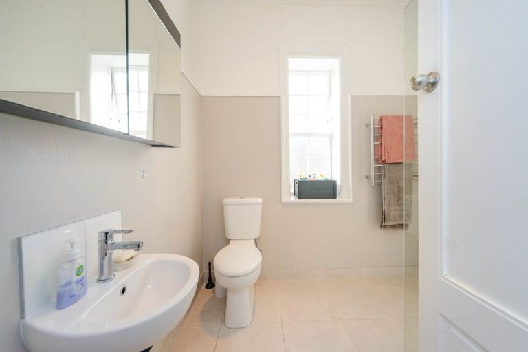 Photo of property in 12 Dahlia Street, Palmerston North, 4410