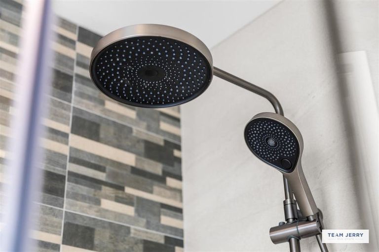 Photo of property in 339c Bucklands Beach Road, Bucklands Beach, Auckland, 2012