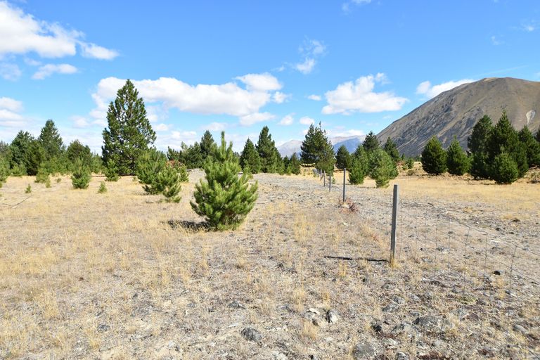 Photo of property in 10 Flanagan Lane, Ben Ohau, Twizel, 7999