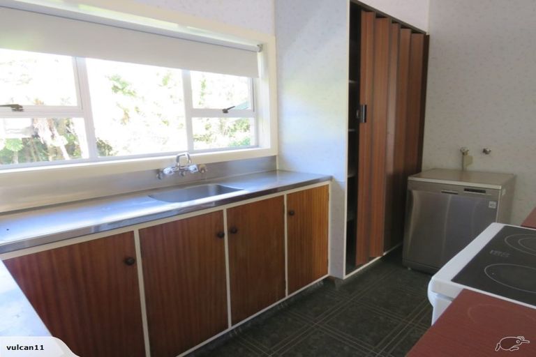 Photo of property in 594 Otaraoa Road, Tikorangi, Waitara, 4383