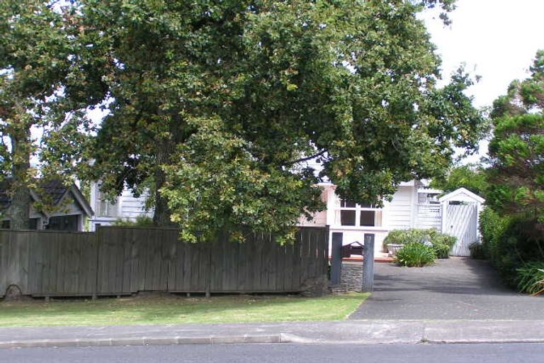 Photo of property in 7 Northboro Road, Hauraki, Auckland, 0622
