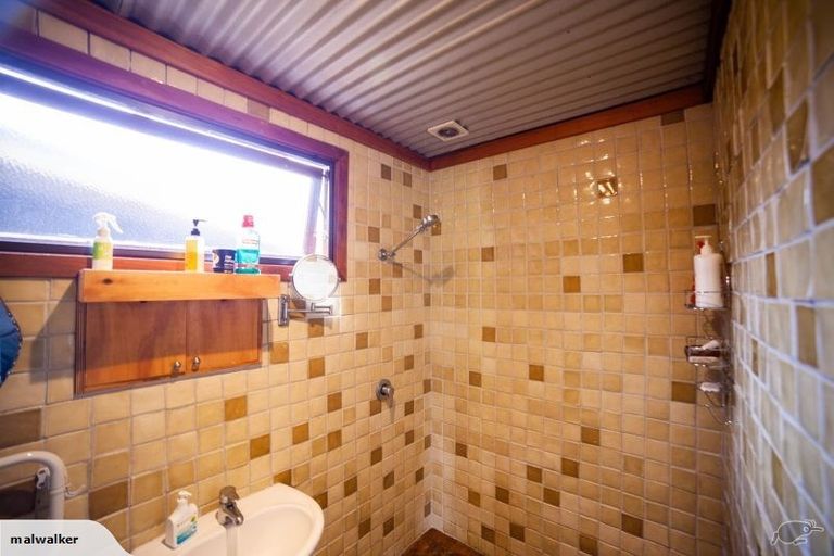 Photo of property in 53 Wainui Road, Raglan, 3225