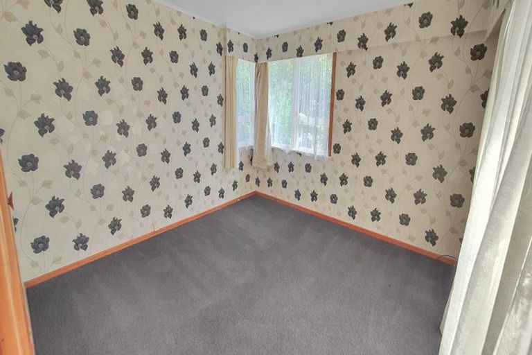 Photo of property in 35 Hartley Terrace, Massey, Auckland, 0614