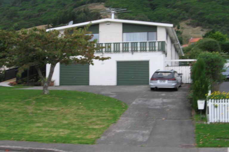 Photo of property in 119 Winara Avenue, Waikanae, 5036