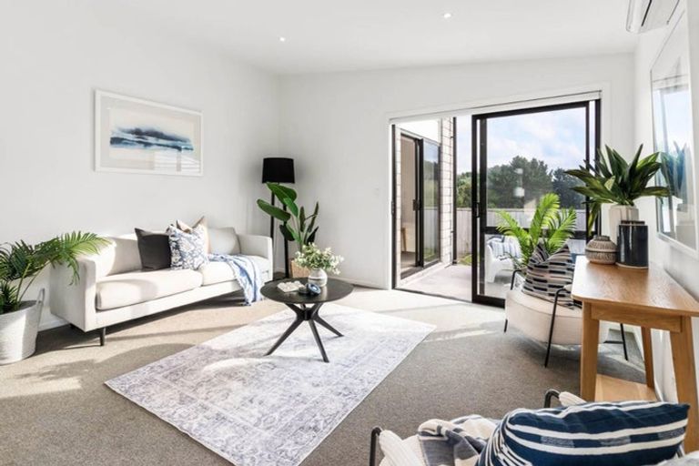 Photo of property in 12a Saint Hill Lane, Havelock North, 4130