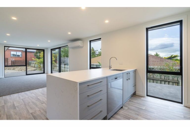 Photo of property in 2c Craig Place, Bridge Hill, Alexandra, 9320