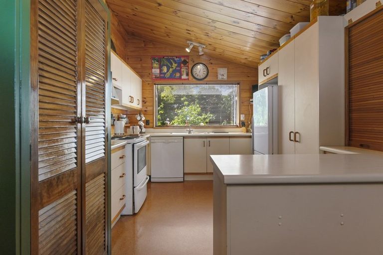 Photo of property in 9 Coulter Road, Owhata, Rotorua, 3010