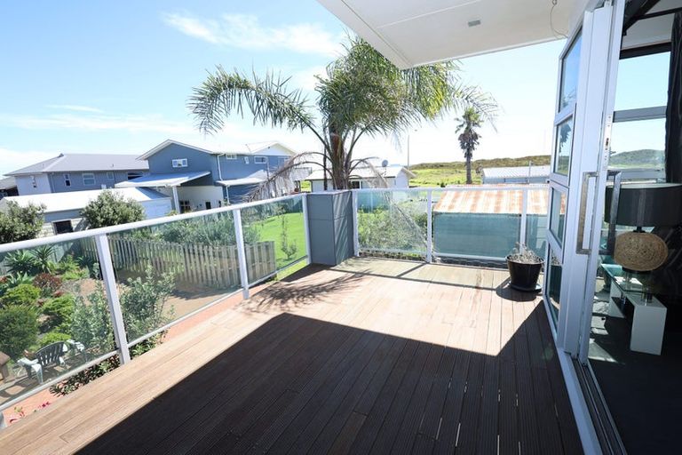 Photo of property in 778b Papamoa Beach Road, Papamoa Beach, Papamoa, 3118