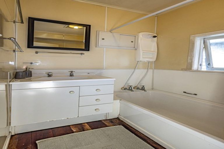 Photo of property in 81 Clyde St (state Highway 49), Ohakune, 4625