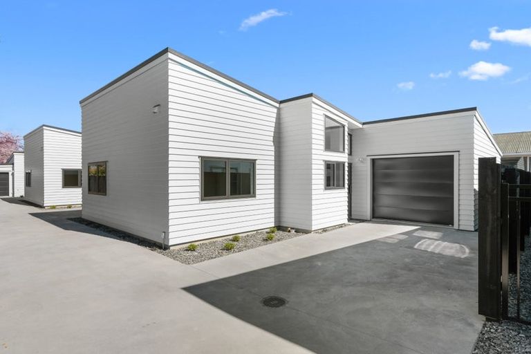 Photo of property in 59 Staveley Street, Avonhead, Christchurch, 8042