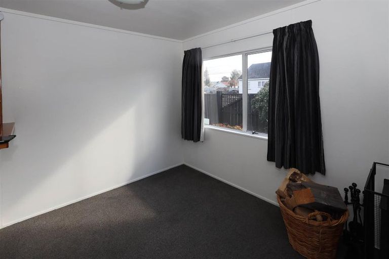 Photo of property in 1 Logan Street, Fairy Spring, Rotorua, 3015