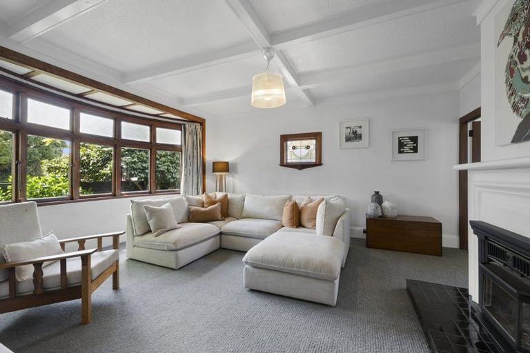 Photo of property in 54 Barrett Street, Westown, New Plymouth, 4310